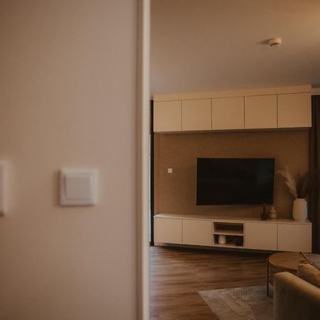 Unia Lublin Elegance Apartments Luaran gambar